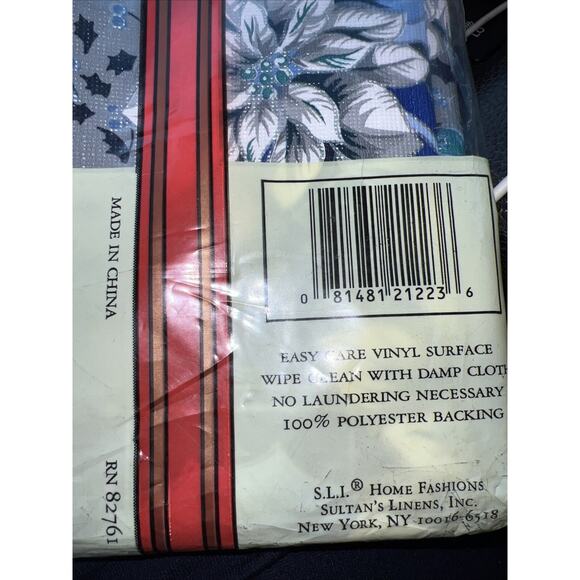 Sultan's Christmas Blue Floral VINYL Table Cloth 52" x 70", 4-6 Seat, Rectangle - Picture 9 of 10